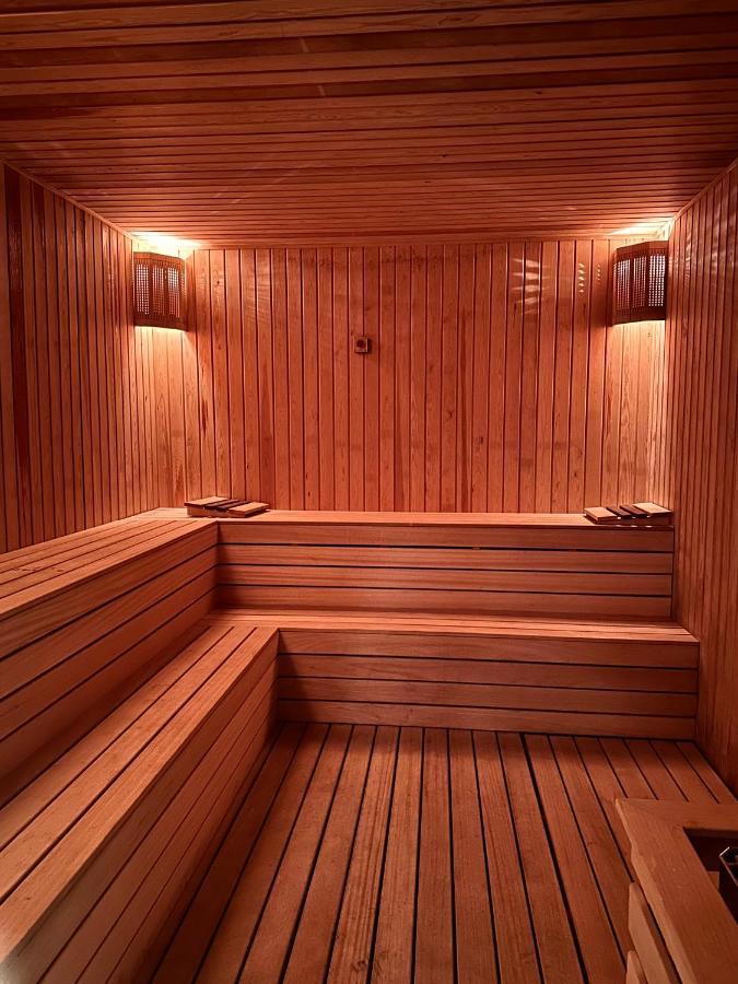 Royal Kate Spa Included, 32Nd Floor Скопье Экстерьер фото