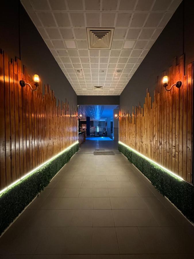 Royal Kate Spa Included, 32Nd Floor Скопье Экстерьер фото